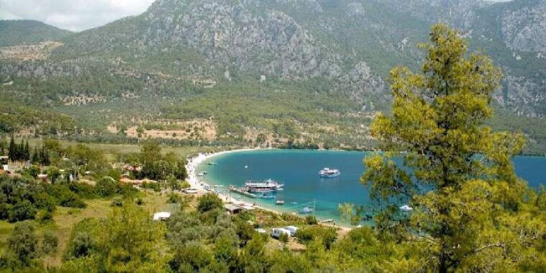 Rüzgara kapalı koy cam gibi deniziyle gülümsüyor! Ilık sonbaharın tadı burada: Türkiye’nin en huzurlularından 2